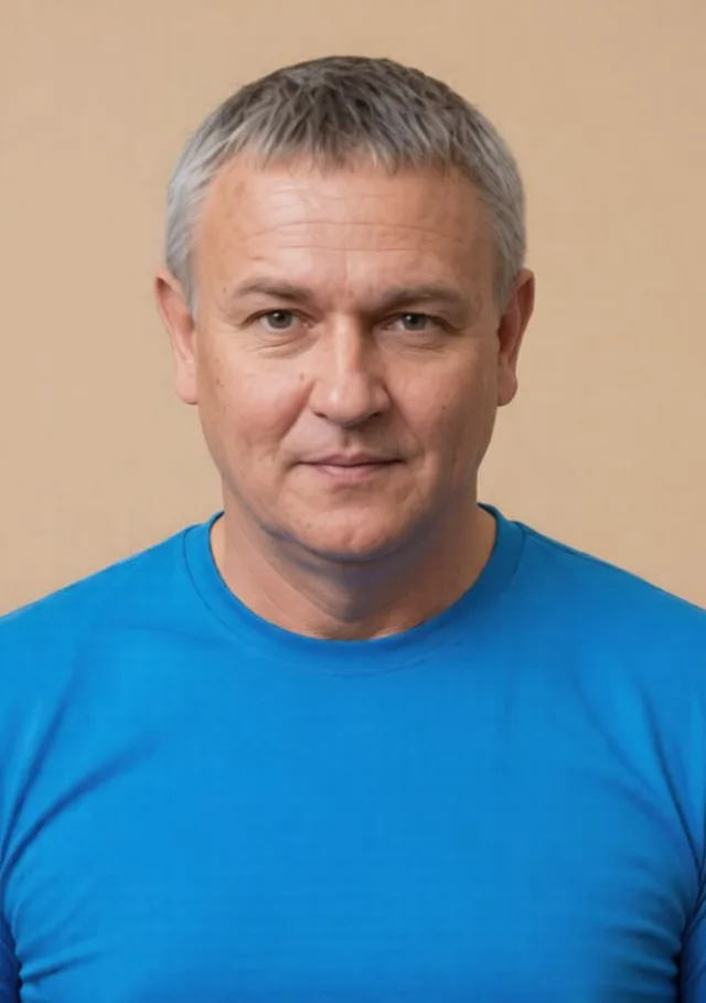 Тренер Геннадий